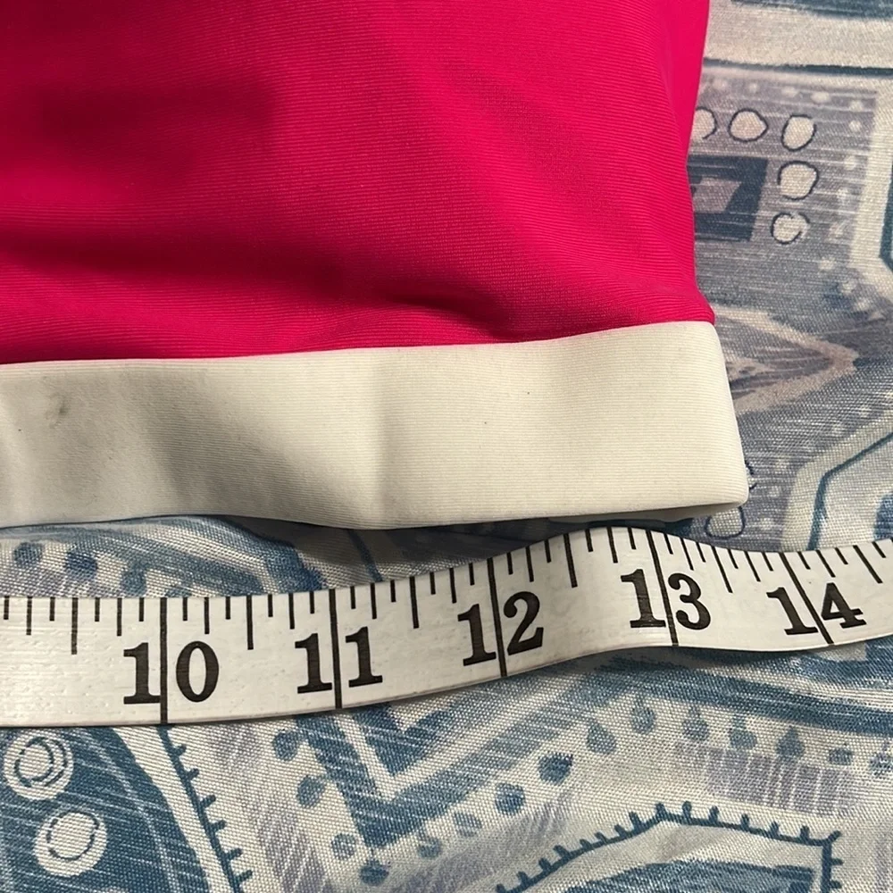 NWOT women’s pink swim top L